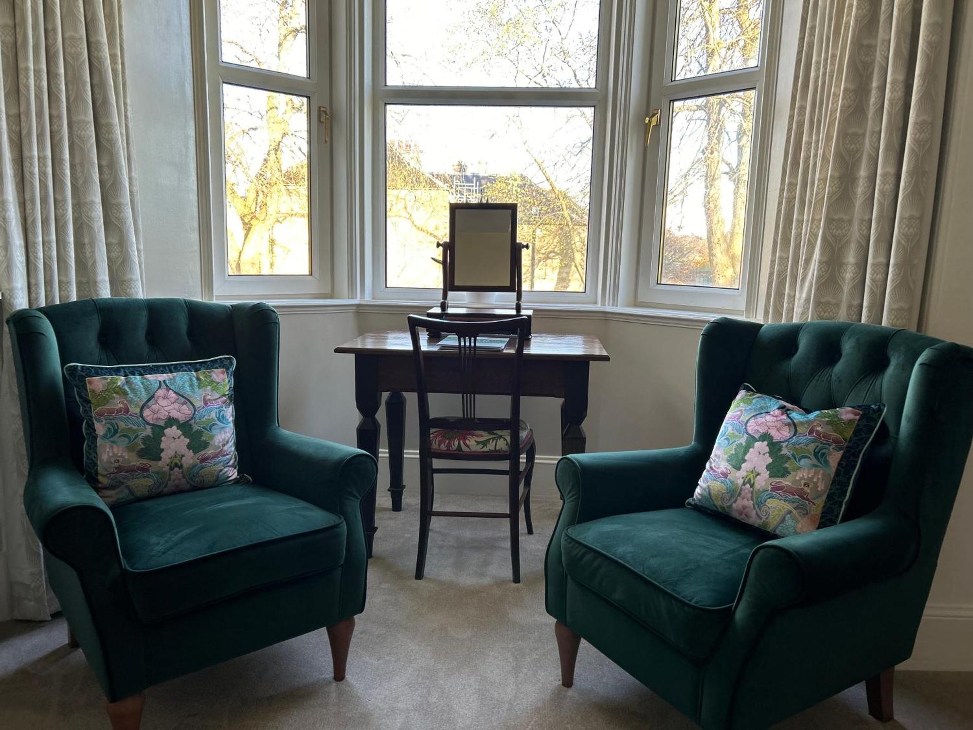 نايرن Glen Lyon Lodge Bed And Breakfast المظهر الخارجي الصورة